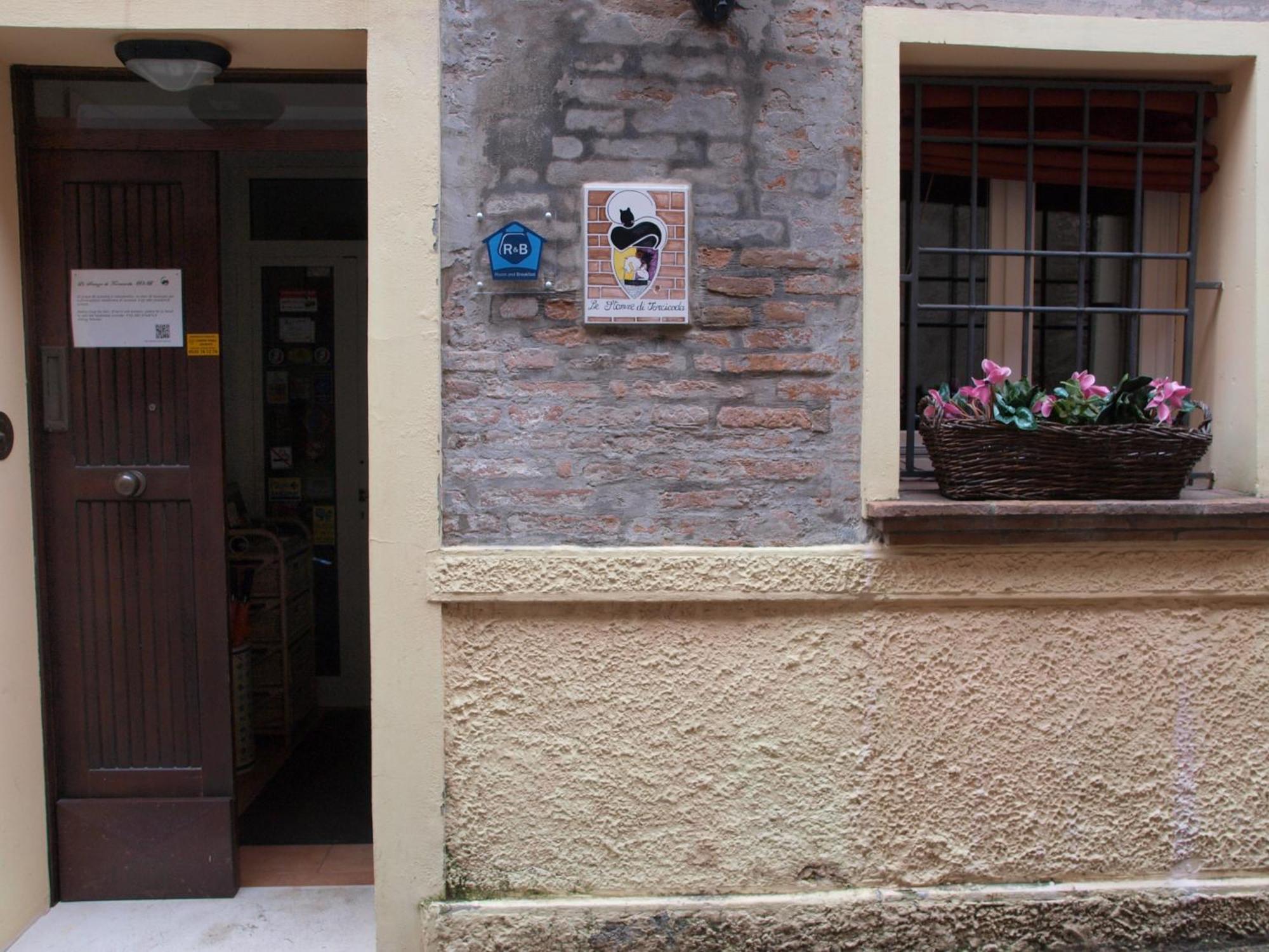Le Stanze Di Torcicoda Ferrara Luaran gambar